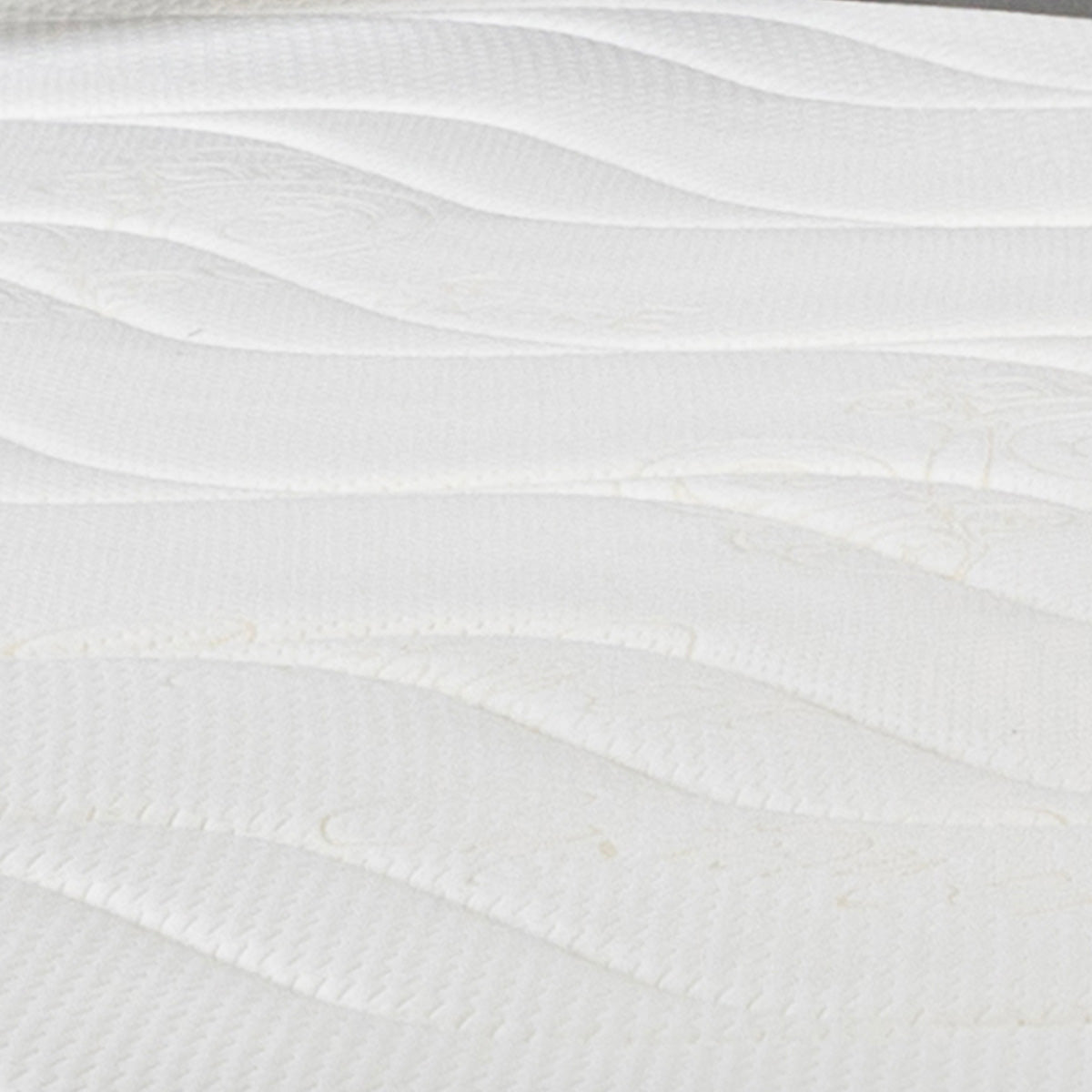 Ensemble Matelas Mémoire de forme ZERMATT avec sommier