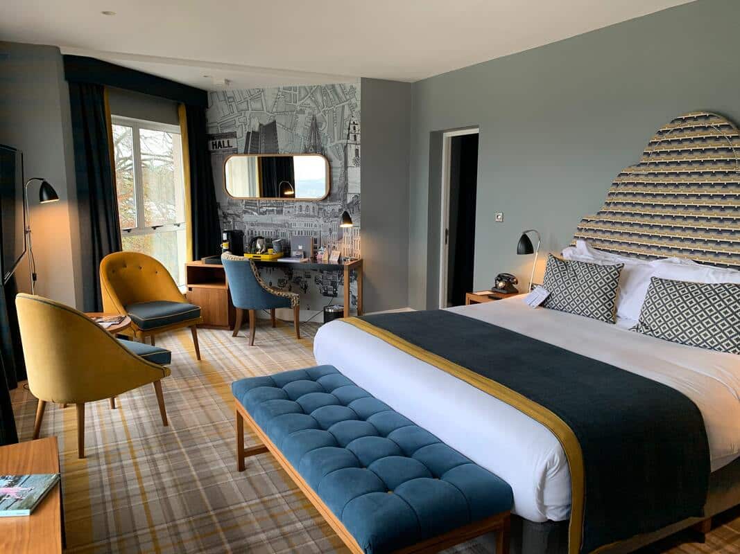 ou-acheter-son-matelas-hotel-en-ligne-ou-en-magasin