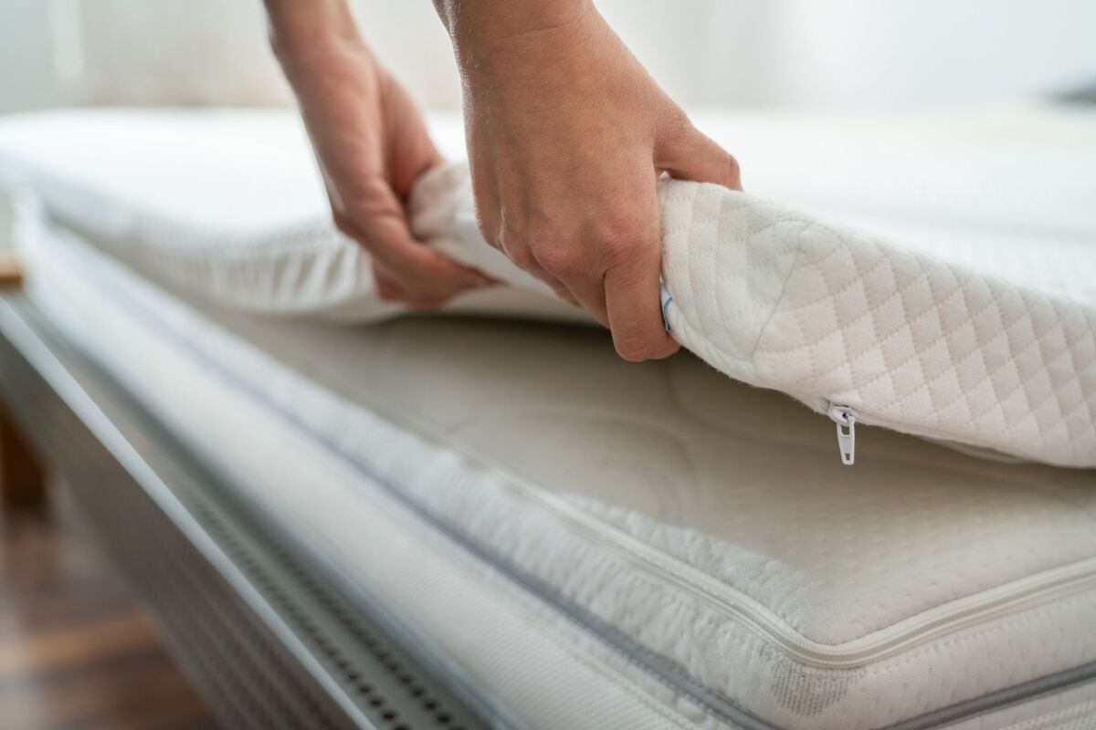 quelle-epaisseur-pour-un-surmatelas-fin-moyen-ou-epais