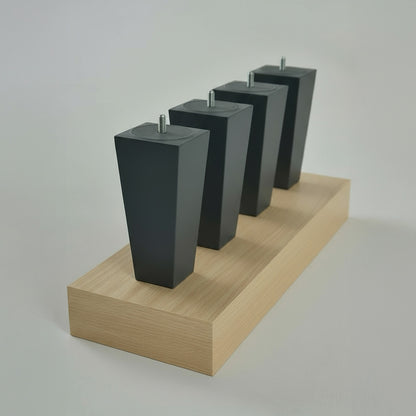 Pied de lit TRIANGULAIRE