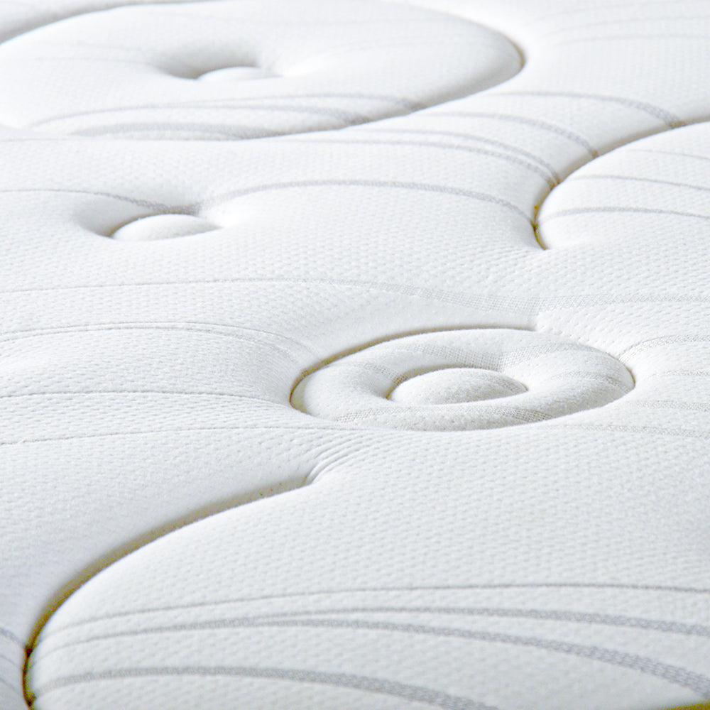 Pack prêt à dormir Reina 2.0 - Matelas + Sommier + Couette, oreillers, protège-matelas - 26 cm d'épaisseur