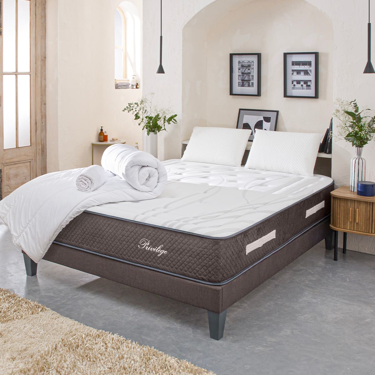 Prêt-à-dormir PRIVILÈGE avec Sommier, Couette, Oreillers et Protège-matelas